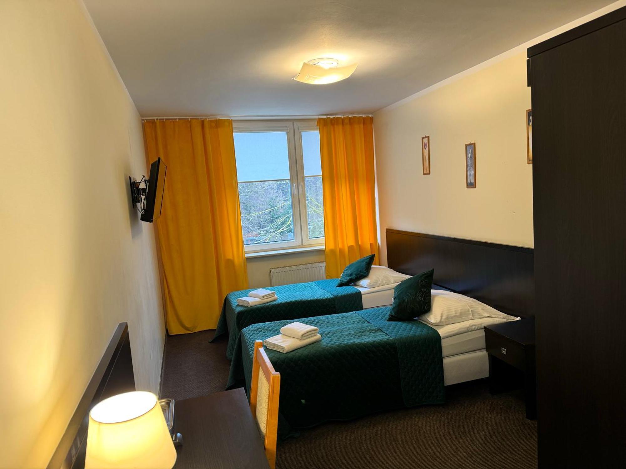 Hotel Sosnowe Zacisze Kleosin Exterior foto